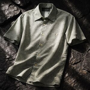 Bogari Men's Olive Casual Button Down Shirt